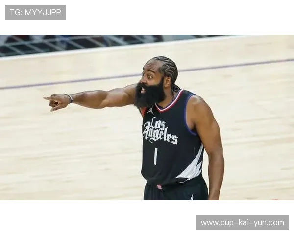 哈登缺席，快船失去节奏遭遇两连败，哈登在快船打过球吗