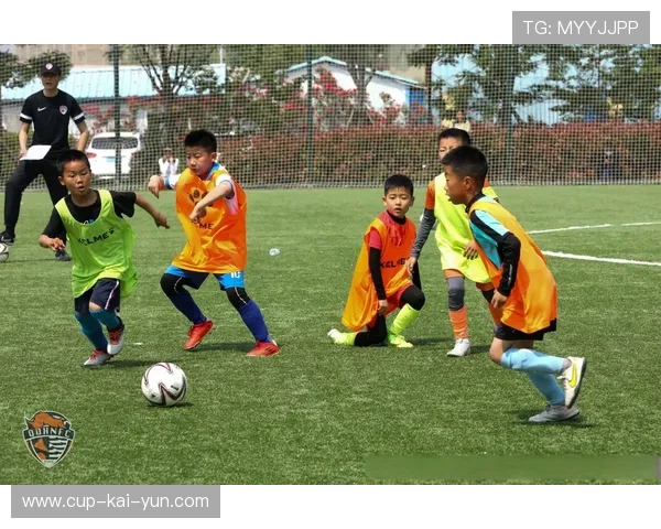 多名球星参与青训课堂，俱乐部社会责任感爆棚